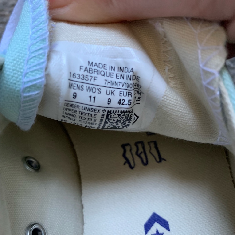 Converse - Picture 5 of 5